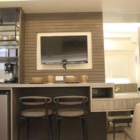 Condo Near Ayala Cebu City W Wifi Balcony Eksteriør bilde