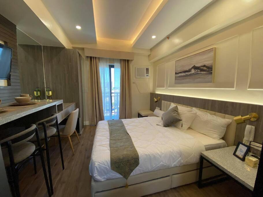 Condo Near Ayala Cebu City W Wifi Balcony Eksteriør bilde