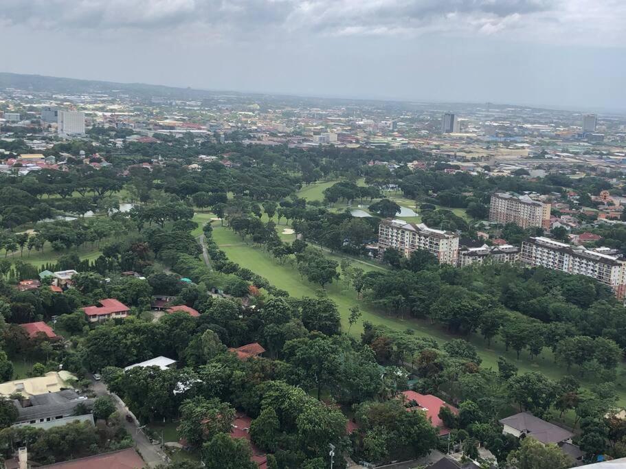 Condo Near Ayala Cebu City W Wifi Balcony Eksteriør bilde