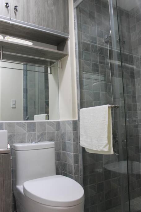 Condo Near Ayala Cebu City W Wifi Balcony Eksteriør bilde